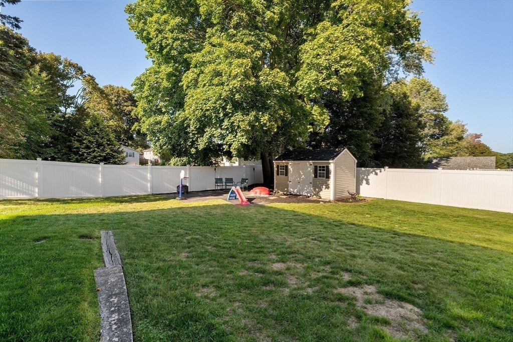 35 Seminole Ave