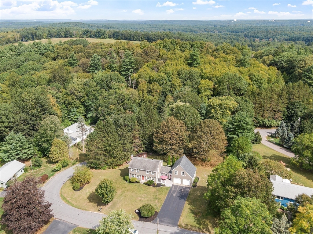 52 Chestnut Hill Rd