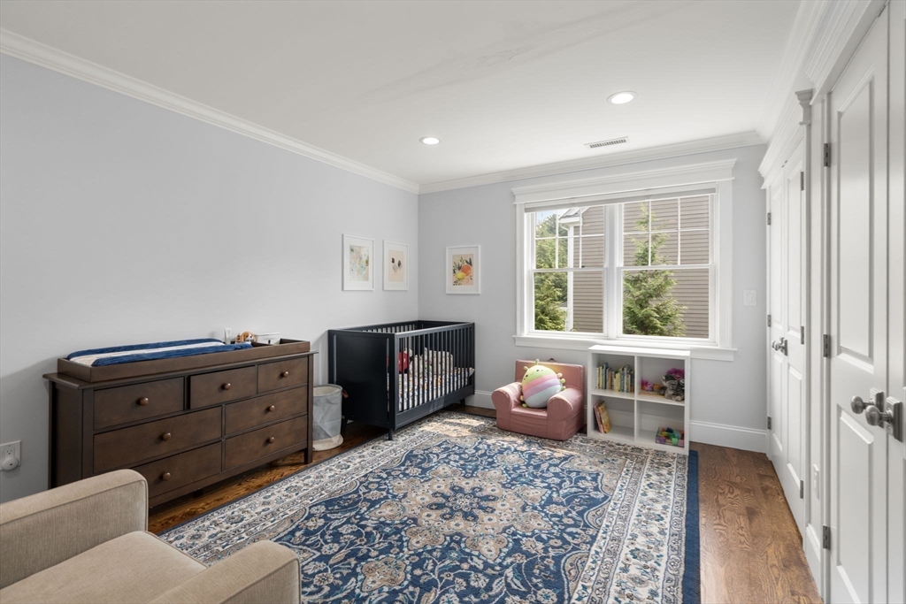 8 Normandie Rd