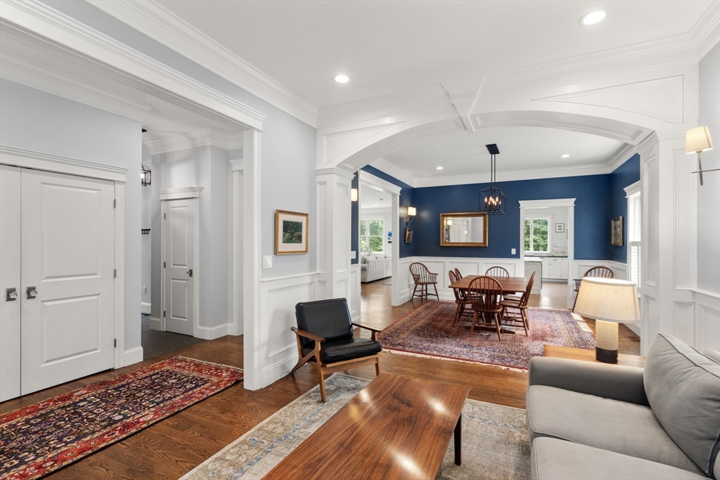 8 Normandie Rd