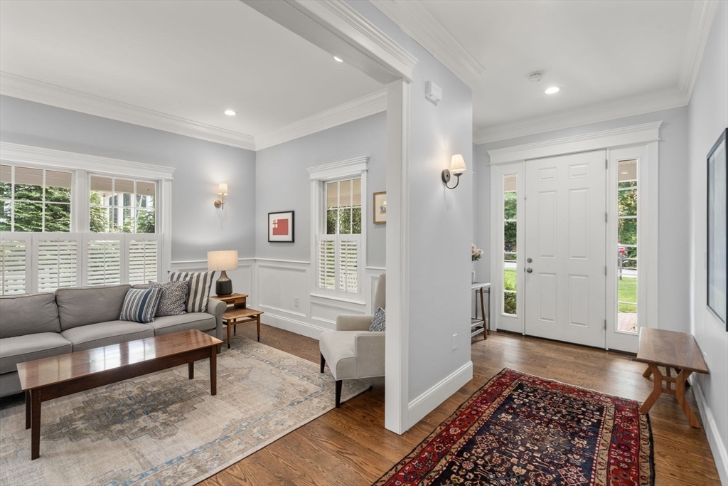 8 Normandie Rd