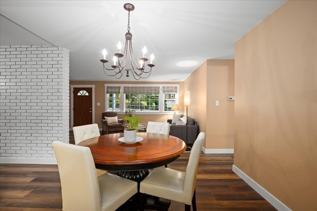 2 Fairview Dr