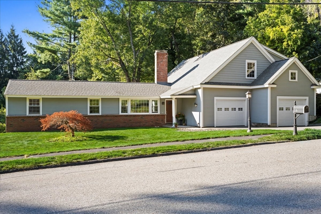 2 Fairview Dr