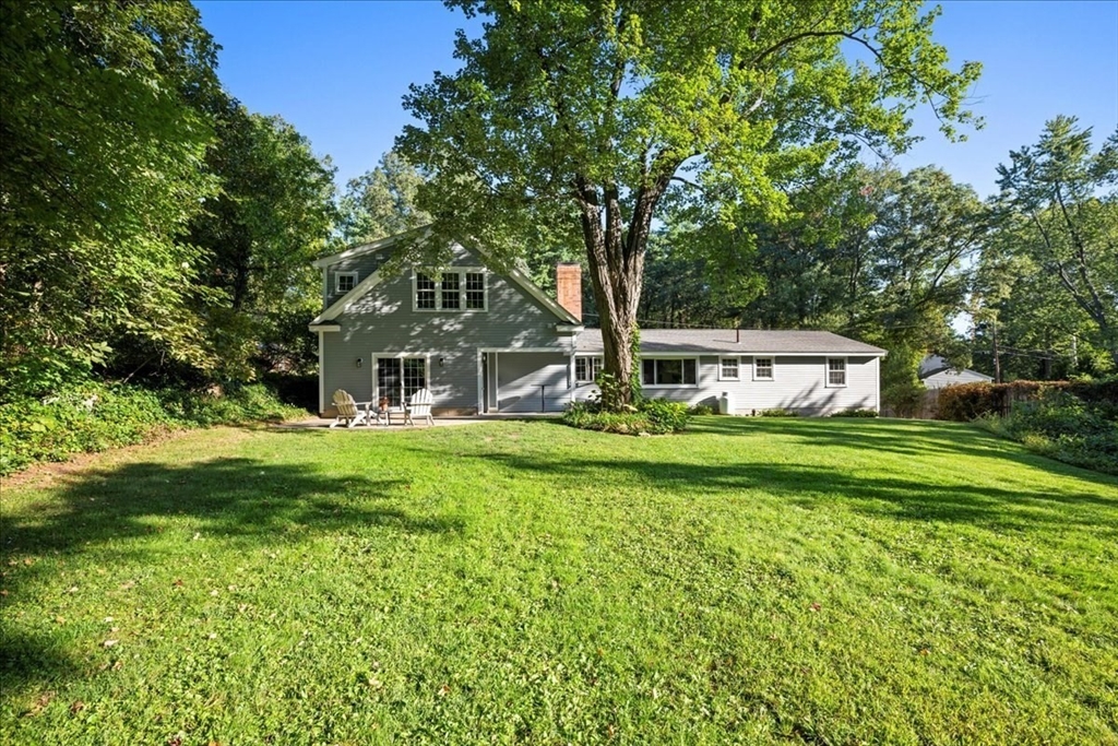 2 Fairview Dr