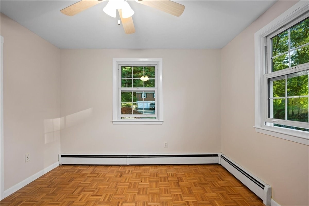 2 Fairview Dr