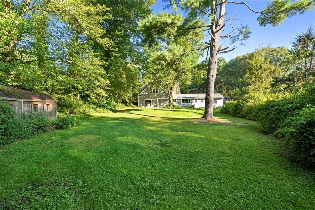 2 Fairview Dr