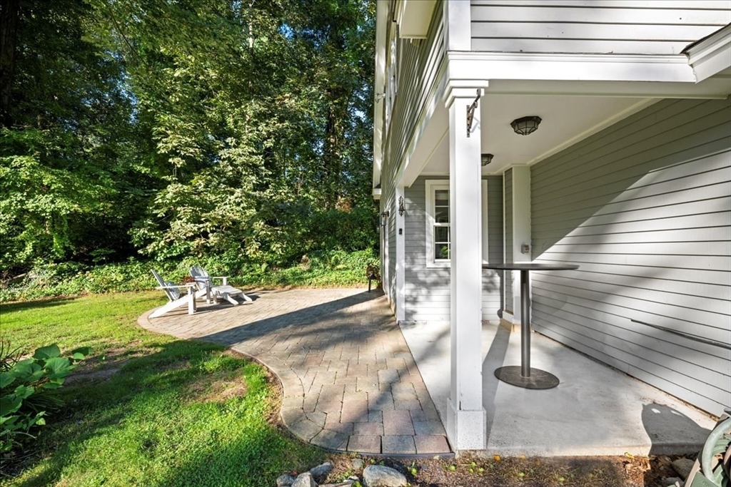2 Fairview Dr