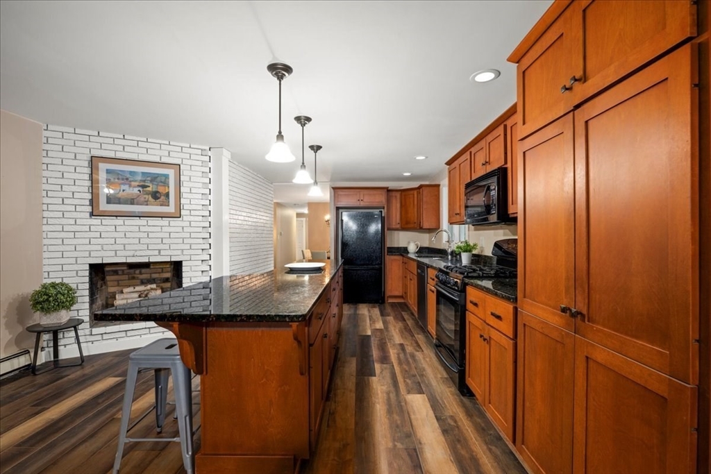 2 Fairview Dr