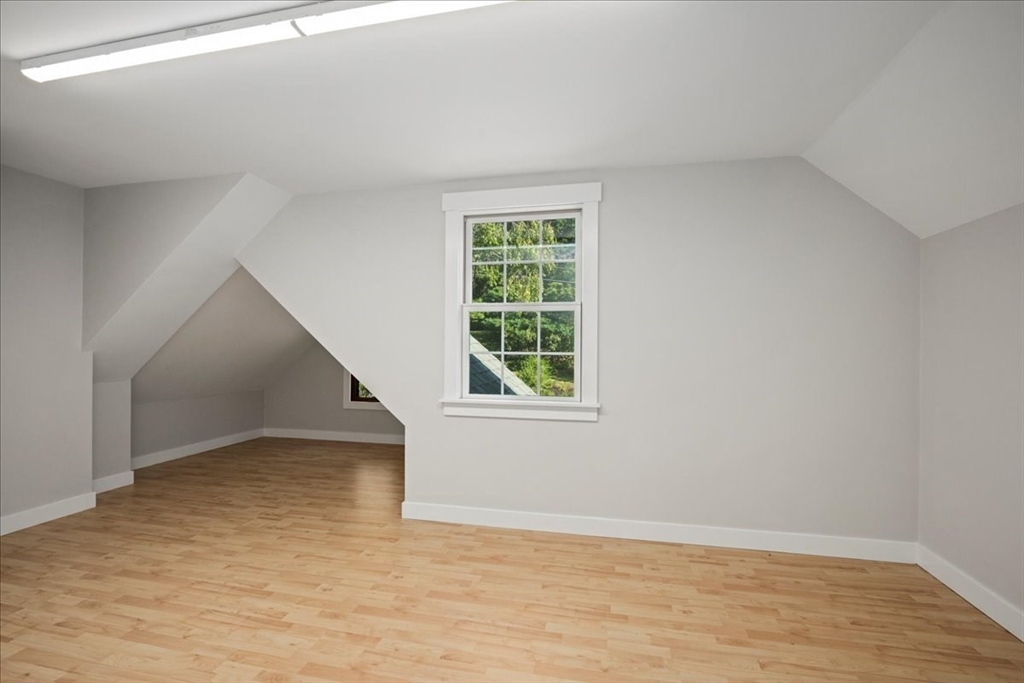 2 Fairview Dr