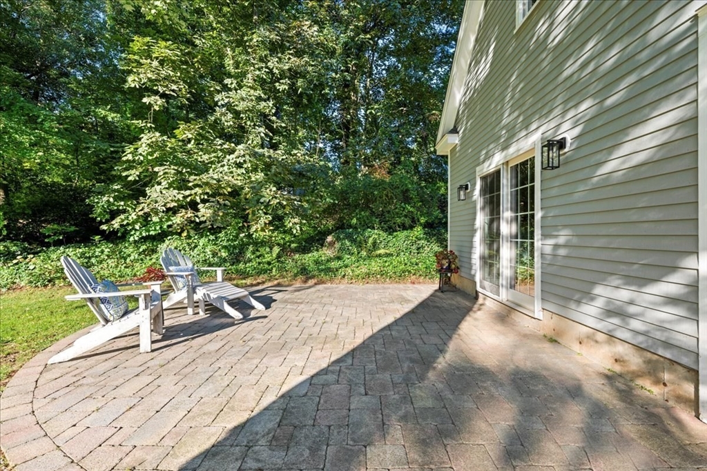 2 Fairview Dr