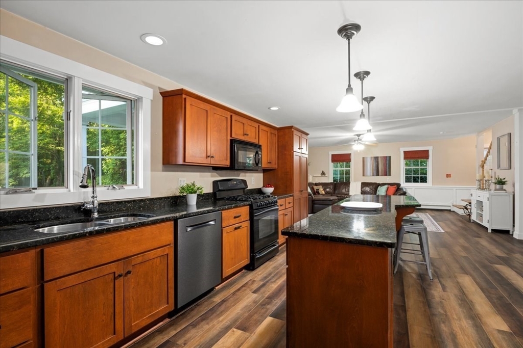 2 Fairview Dr