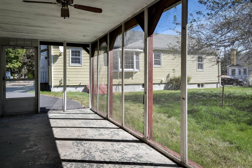 2 Curtis Road