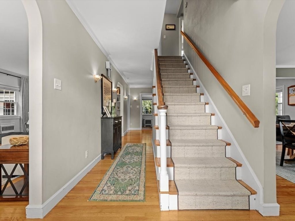 89 Puritan Dr