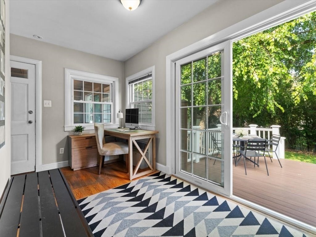 89 Puritan Dr