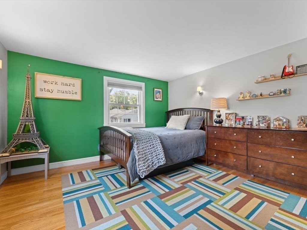 89 Puritan Dr