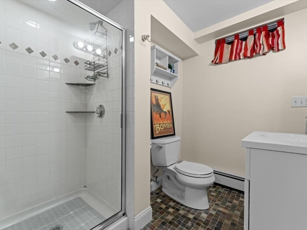 89 Puritan Dr