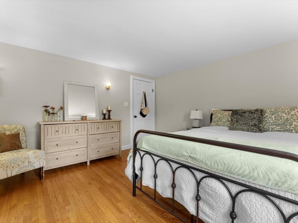 89 Puritan Dr