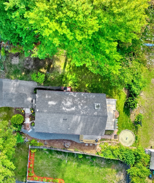 28 Border Rd, Holbrook