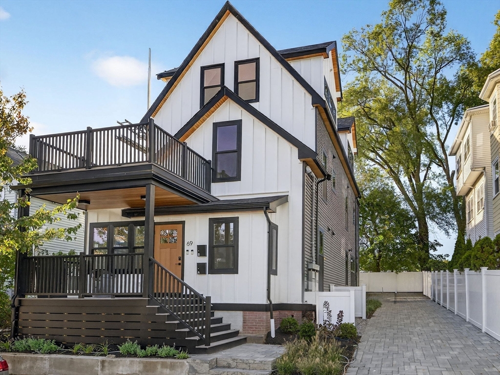 69 Clarendon Ave # A