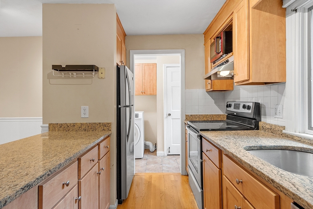 28 Harris Street # 2