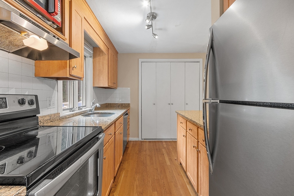 28 Harris Street # 2