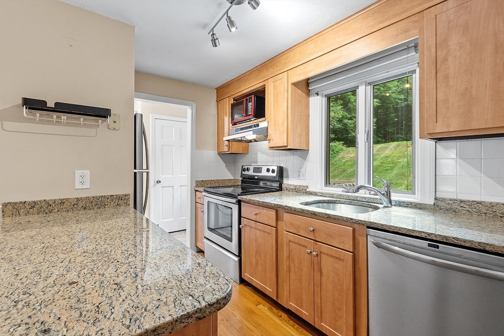 28 Harris Street # 2