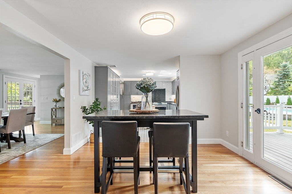 30 Paul Revere Rd, Acton