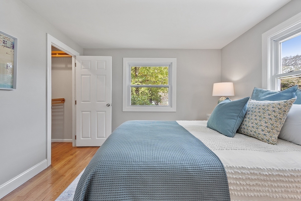 30 Paul Revere Rd, Acton
