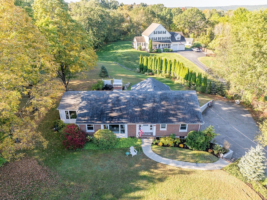 179 Harwood Ave