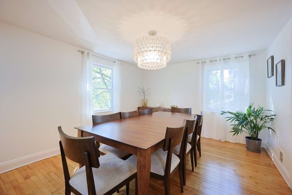 57 Norval Ave, Stoneham