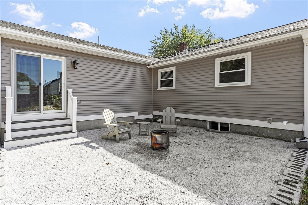 32 Robert Bigelow Street