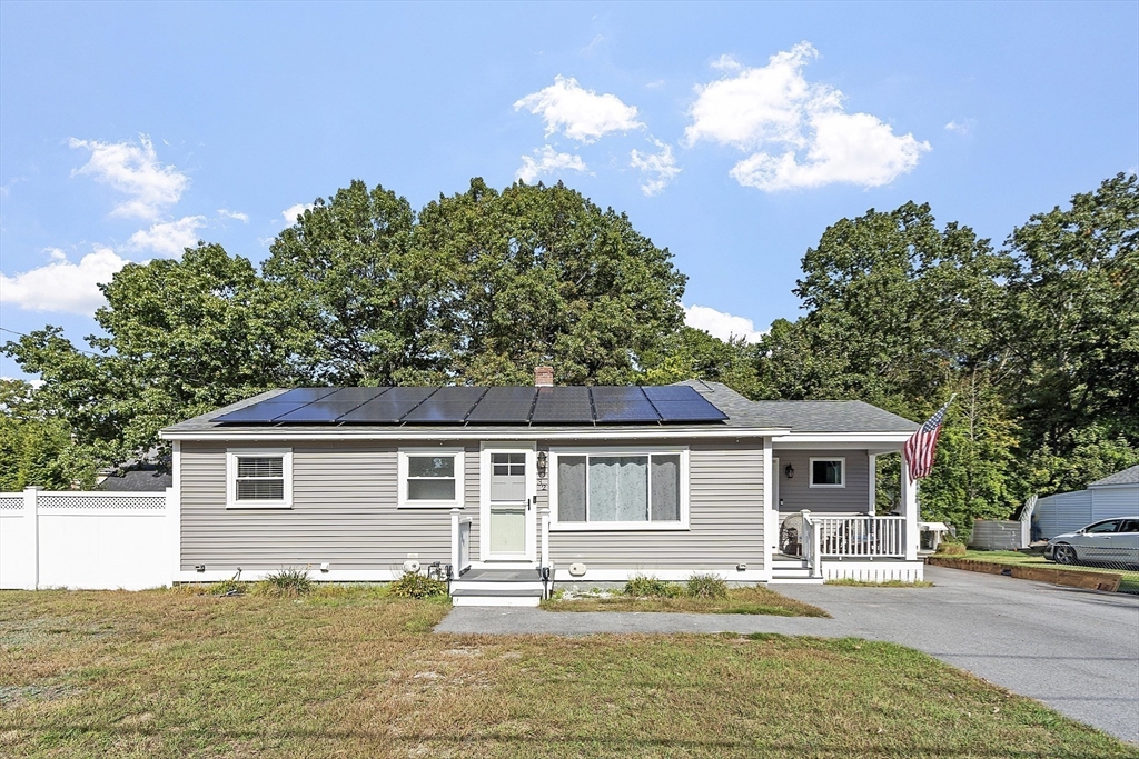 32 Robert Bigelow Street