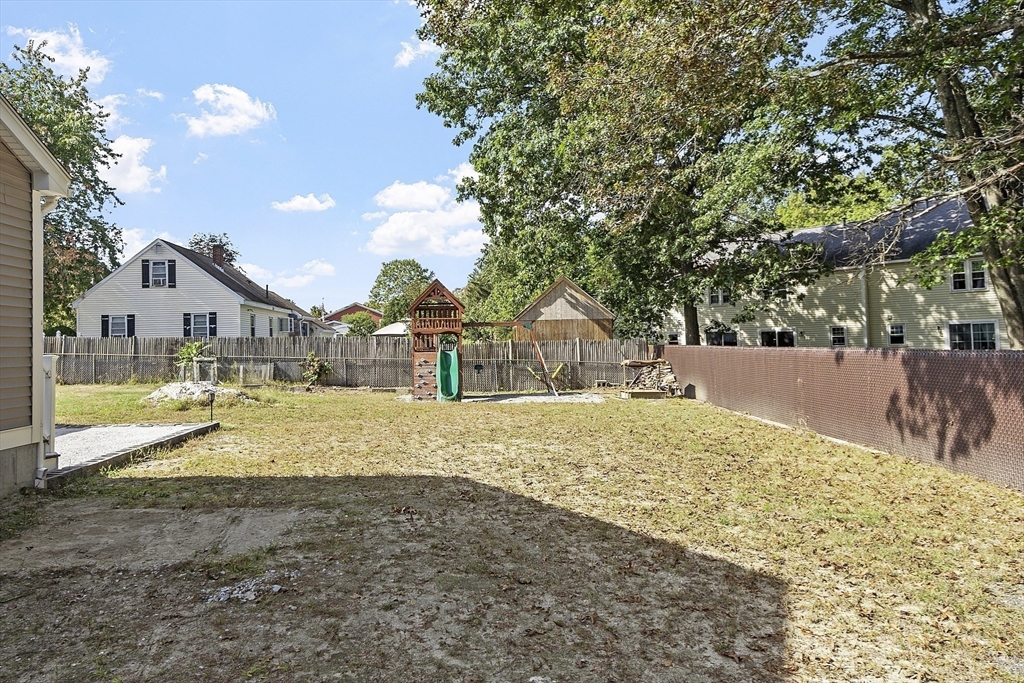 32 Robert Bigelow Street