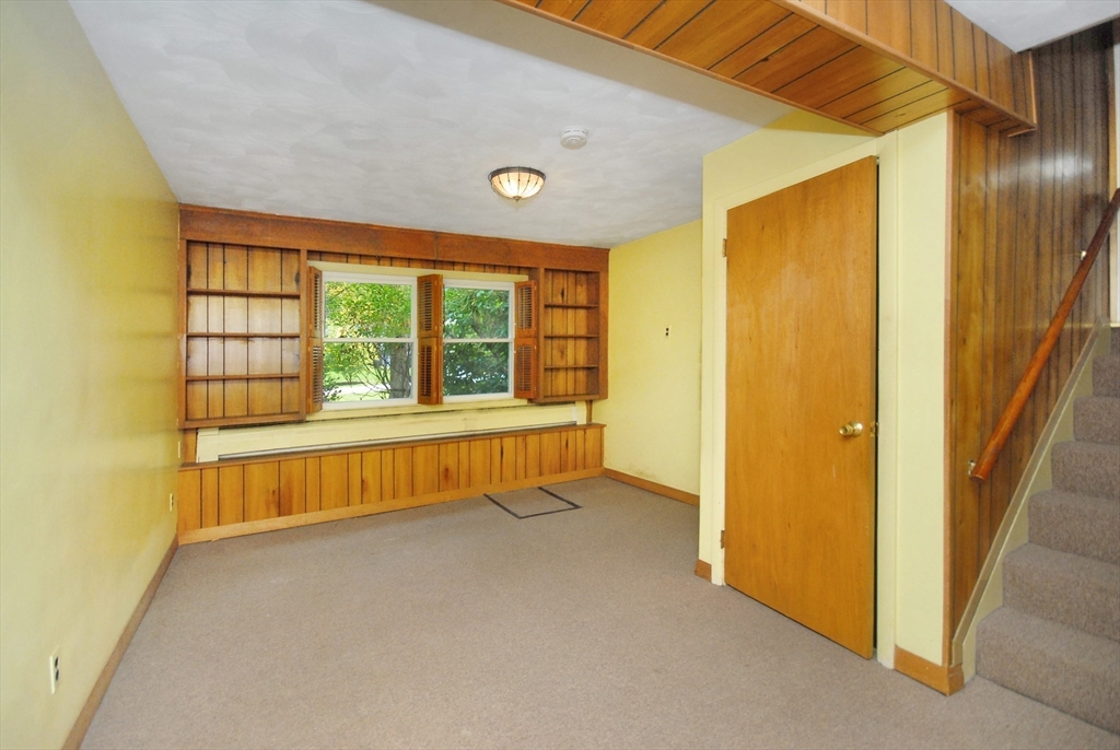 13 Beverly Rd, Acton