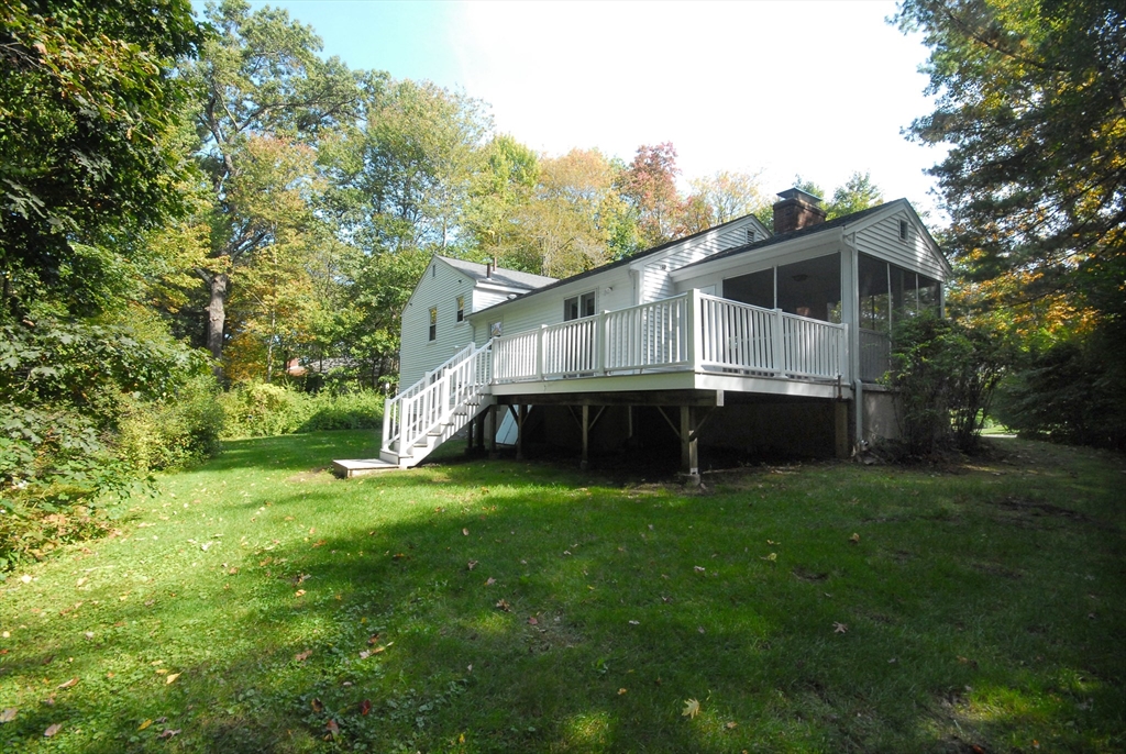 13 Beverly Rd, Acton