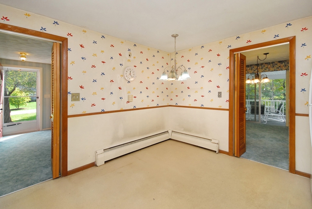 13 Beverly Rd, Acton