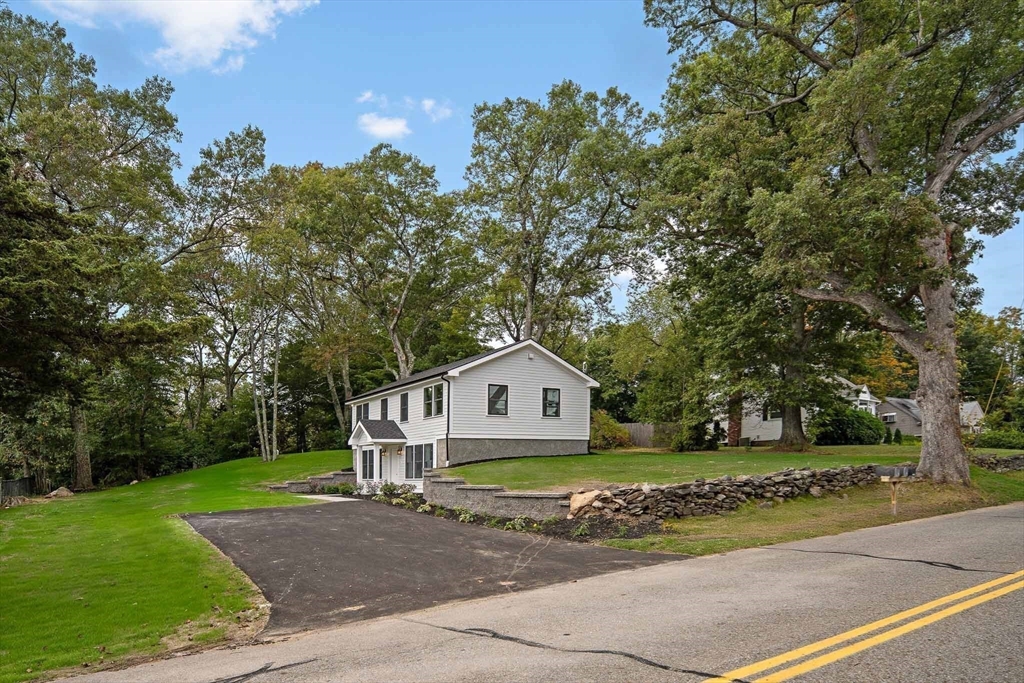 26 Maple St