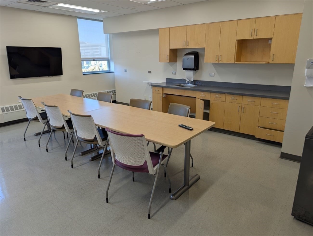 185 Alewife Brook Pkwy