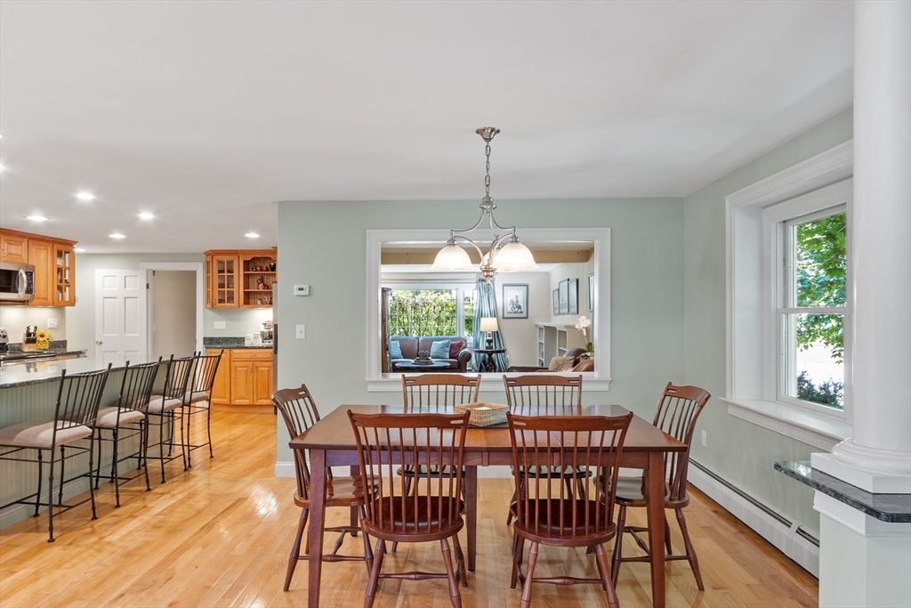 31 Mohawk Dr