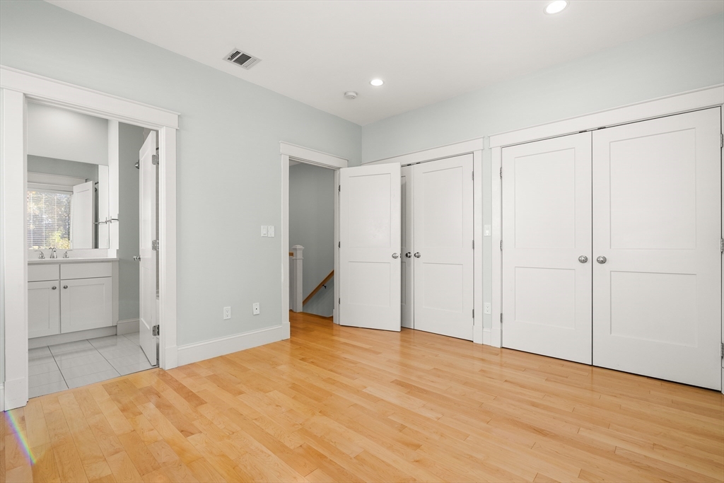 35 Bacon St # 35