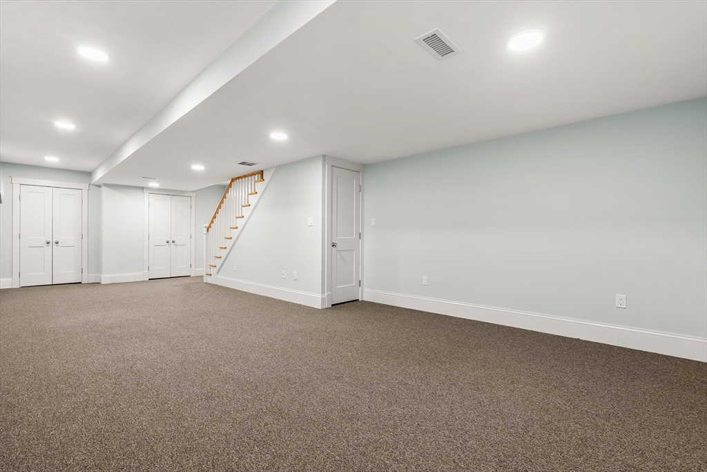 35 Bacon St # 35