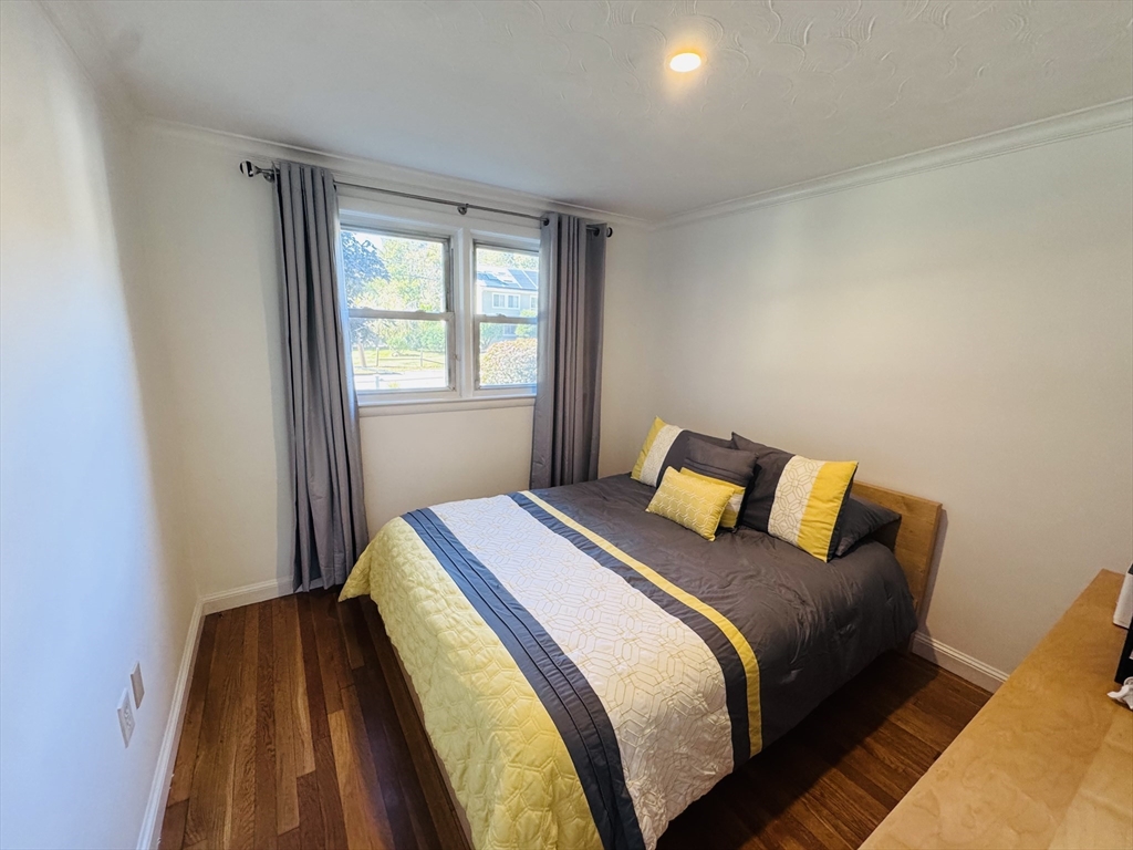 8 Cedar St