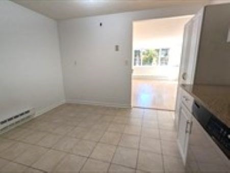 118 Parker Street # 16