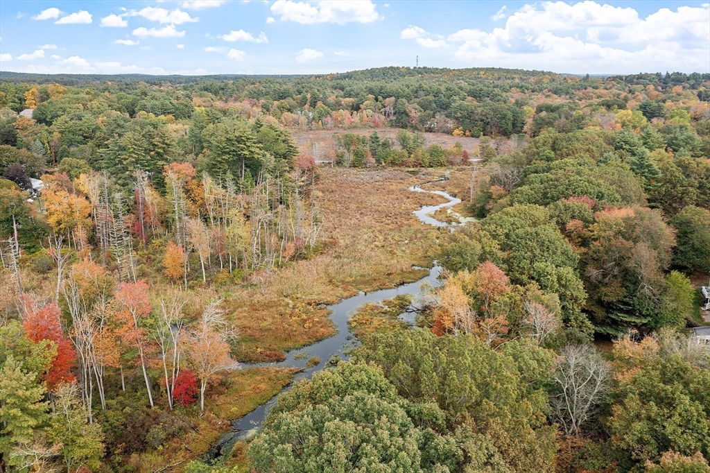 26 Overlook Dr, Acton