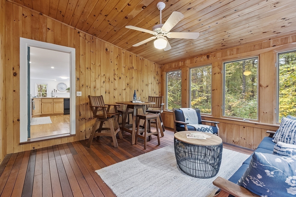 26 Overlook Dr, Acton