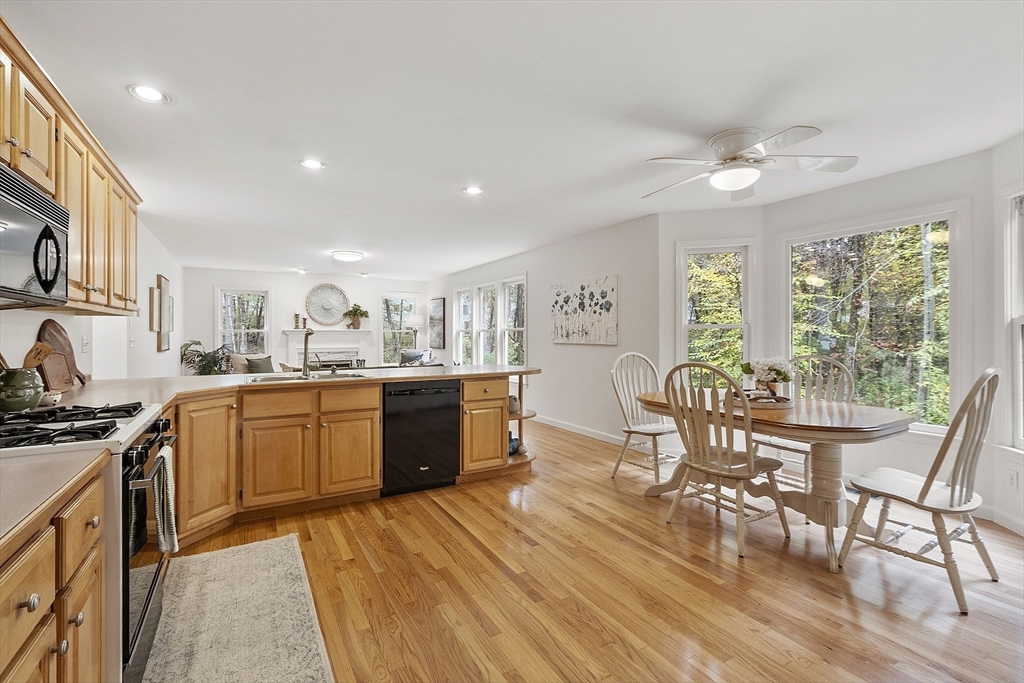 26 Overlook Dr, Acton