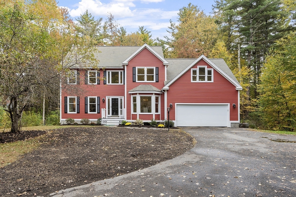 26 Overlook Dr, Acton