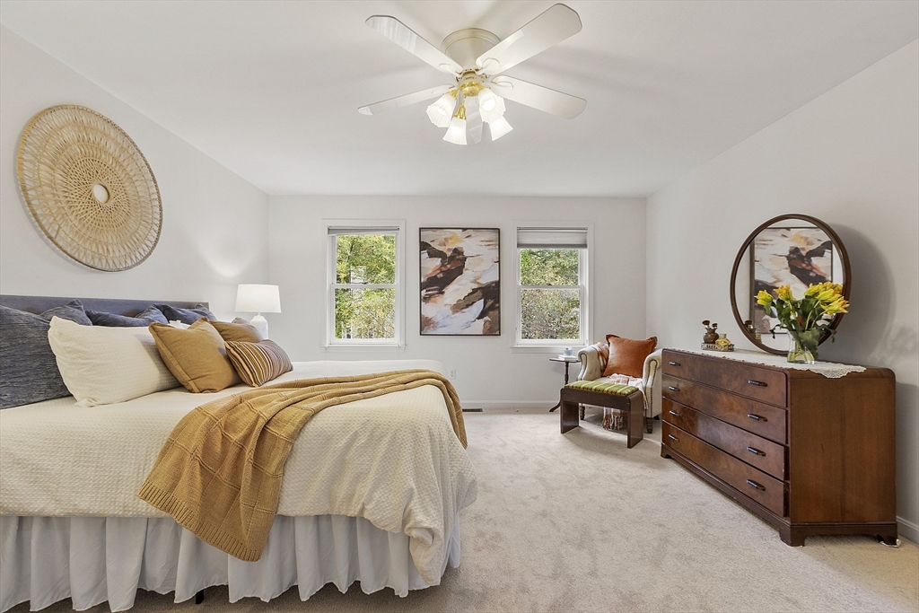 26 Overlook Dr, Acton