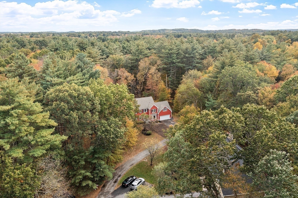26 Overlook Dr, Acton