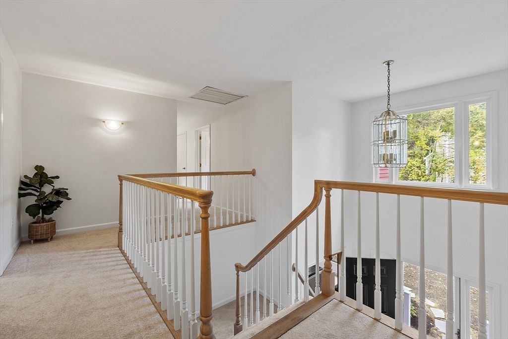26 Overlook Dr, Acton
